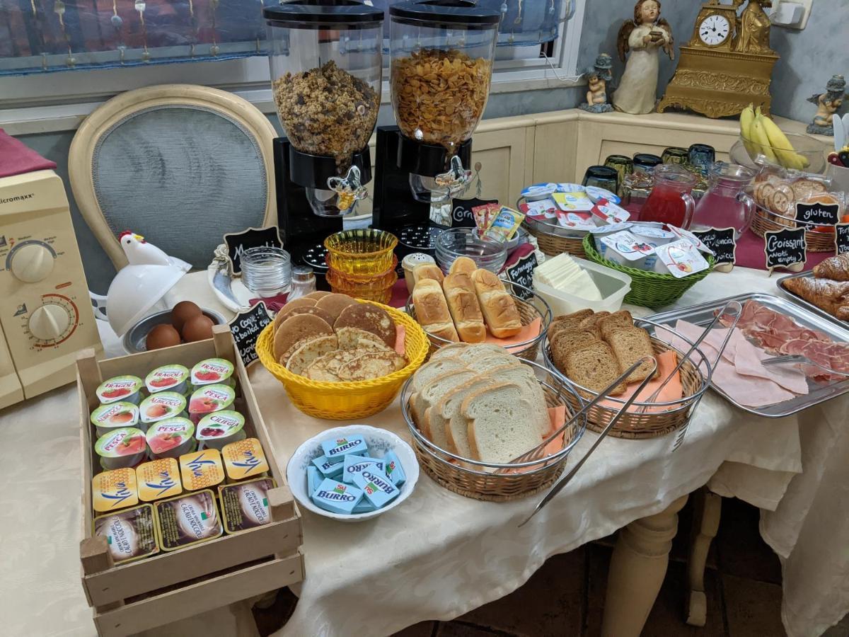 德丽特早餐加住宿酒店 费拉拉 外观 照片