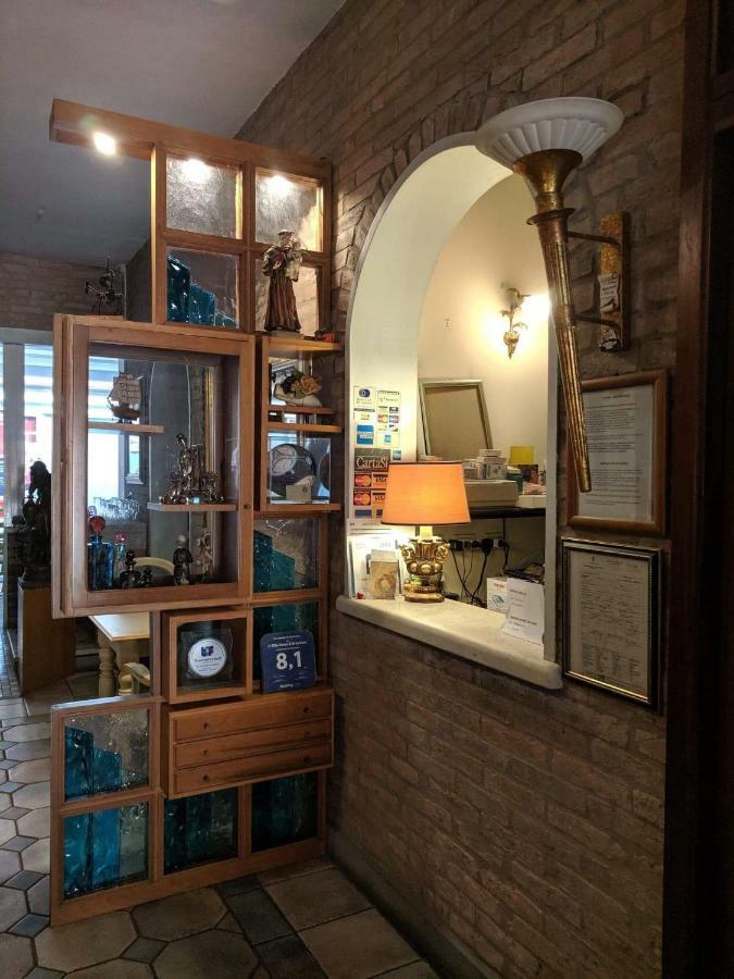 德丽特早餐加住宿酒店 费拉拉 外观 照片